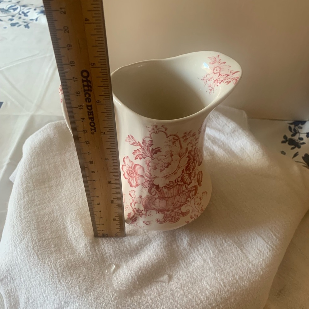 Alfred Meakin Charlotte or Floral Bounty pattern pitcher - Picture 5 of 7